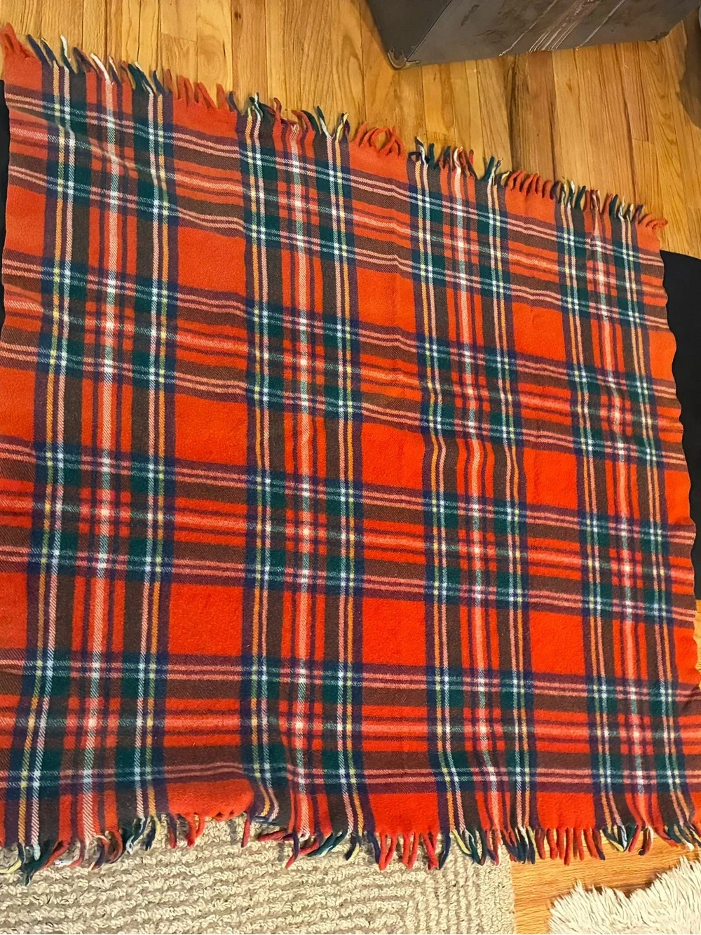 Plaid Stadium Blanket Tartan 100% Wool Blanket /Scarf W/ Fringe Red/ Blue Plaid